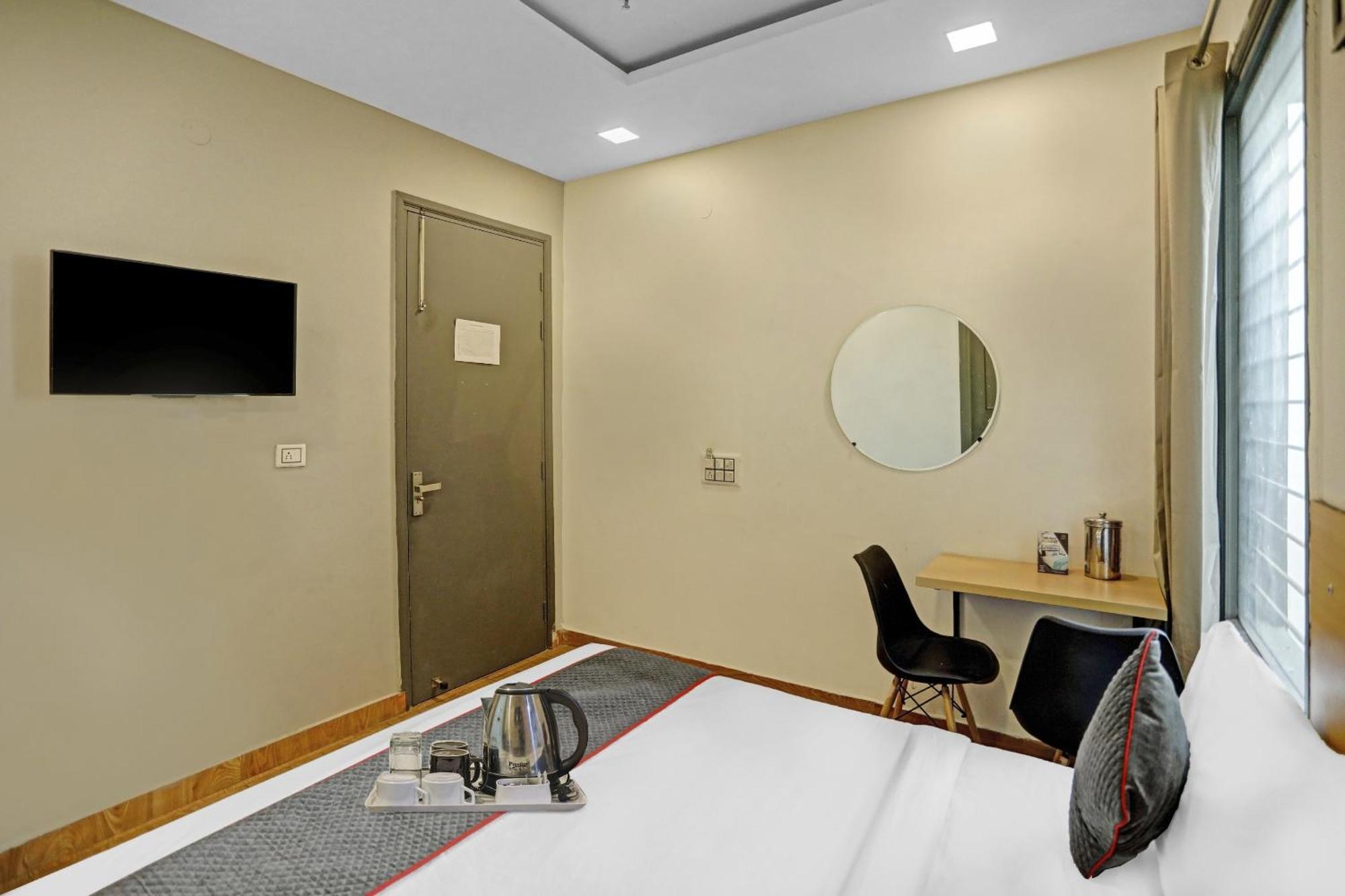Super Townhouse Mannat Rohini 16 호텔 델리 외부 사진